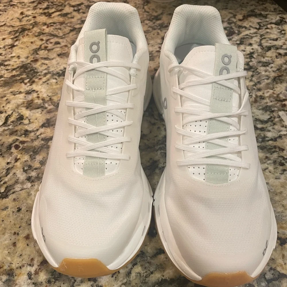 On Running White Athletic Shoes - Picture 5 of 10